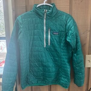 Patagonia womens Teal Puffer Jacket